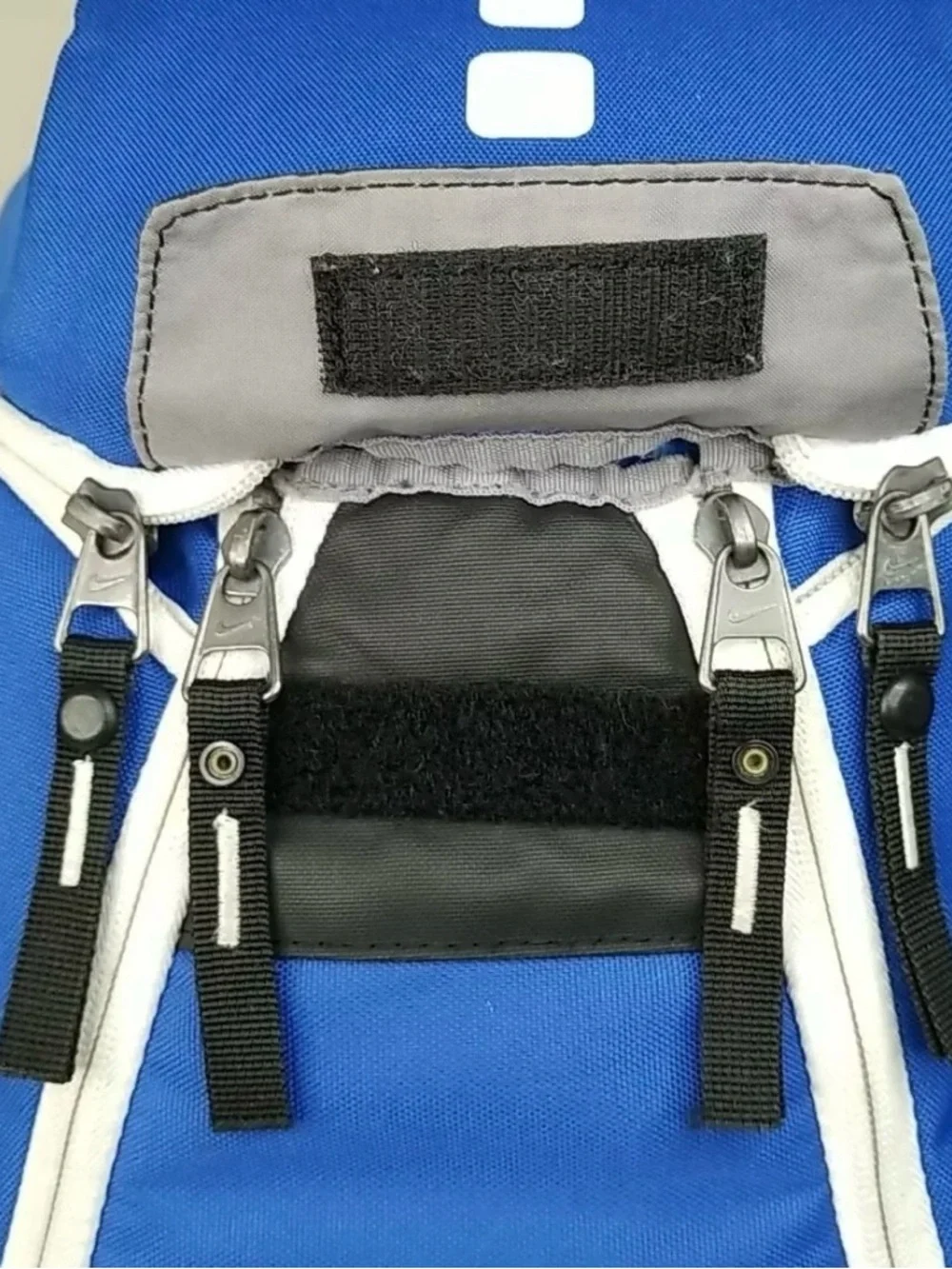 Nike Hoops Elite Max Air 2.0 Quad Zip Backpack 21